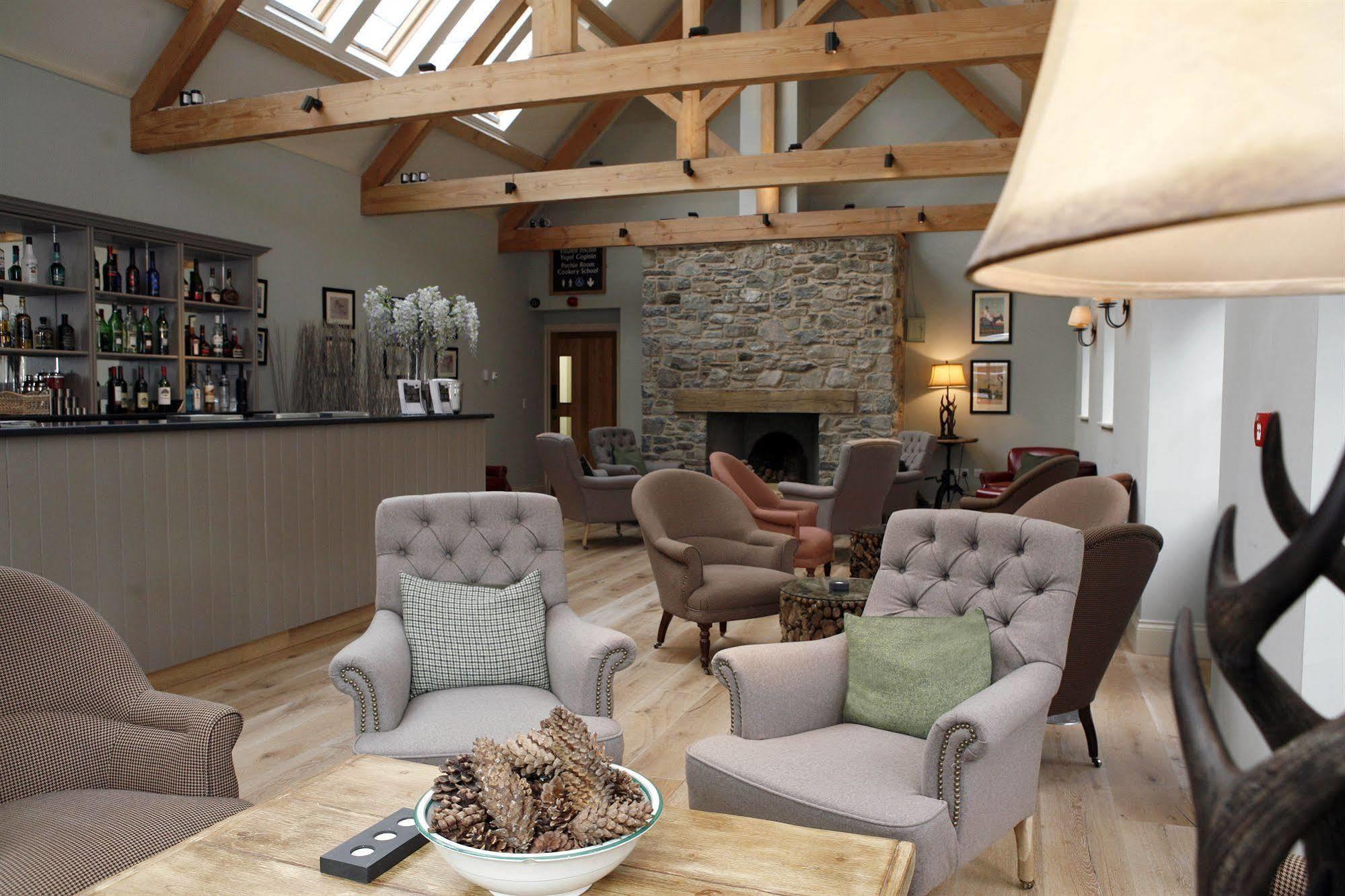 Furnace Farmhouse Bodnant Tal-y-Cafn Екстериор снимка